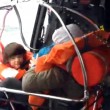 Norman Atlantic, donne e bambini soccorsi per primi con gli elicotteri0012