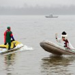 Babbo Natale fa sci nautico sul Potomac FOTO (Xinhua-LaPresse)