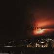 Etna erutta di nuovo (foto): pioggia di ceneri e polvere su Catania01
