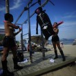Brasile, parlamentare minaccia stupro in Aula: Femen lo "impiccano" su spiaggia Rio08
