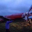 Air Asia, nuovo incidente: fuori pista a Kobali (Filippine), nessun ferito03