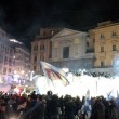 Napoli vince Supercoppa, sembra Capodanno FOTO: botti, caroselli, canti, balli
