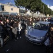 One Direction a Roma: Tiburtina in tilt, centinaia di fan a studi Mediaset FOTO7