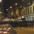 La Scala, scontri manifestanti-Polizia alla prima. Uova, petardi, cariche FOTO9