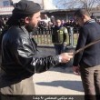 Isis frusta in piazza i musicisti: i loro strumenti offendono islam6