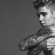 Justin Bieber modello per Calvin Klein con Lara Stone02