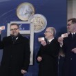 Lituania entra nell'Euro, foto cerimonia. Il benvenuto di Juncker e Draghi 05