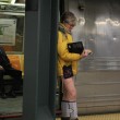 No Pants Subway ride, in mutande nella metro di New York06