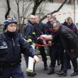 Charlie Hebdo, VIDEO YouTube: terroristi uccidono poliziotto in diretta20