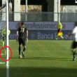 Davide Astori video gol fantasma in Udinese-Roma: la palla era entrata?
