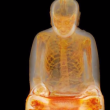 Statua Buddha del XII Secolo nasconde corpo mummificato di monaco FOTO