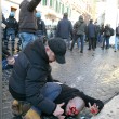 VIDEO Youtube: ultras Feyenoord a Roma, scontri a piazza di Spagna FOTO