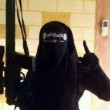 Isis, allarme 007: "Anche donne potrebbero attaccare in Italia"