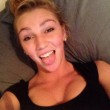Kendra Sunderland colpisce ancora: dopo il video, i selfie su Instagram FOTO