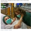 Maurizia Paradiso in ospedale, Vladimir Luxuria le fa visita FOTO