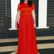 Oscar 2015, Monica Lewinsky al party Vanity Fair col vestito rosso fuoco4
