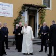 Roma, Papa Francesco visita campo porfughi e parrocchia a Pietralata17