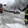 Maltempo Basilicata: autocisterna sbanda per neve a Potenza03
