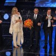 Festival di Sanremo 2015, Al Bano e le flessioni sul palco 13