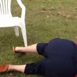 VIDEO YouTube, nonna aggredita dal pitbull mentre fa Ice Bucket Challenge 03