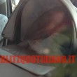 Nuova truffa: finto bebè in auto per evitare rimozione da passo carrabile 03