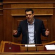 Tsipras in Parlamento durante il voto di fiducia (LaPresse)