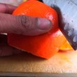 sbucciare un arancio in 30 secondi. Ecco come fare03