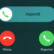 Perché iPhone mostra schermate differenti durante le chiamate
