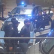 Camorra, 50 fermi a Napoli: familiari salutano arrestati06