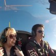 VIDEO YouTube: manovre acrobatiche con aereo, pilota spaventa amici a bordo 7