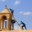 Isis, crocifissi e Madonne abbattute: al loro posto la bandiera nera FOTO 7