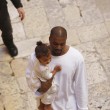 Kim Kardashian e Kanye West a Gerusalemme per battesimo North West08
