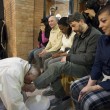 Sylvie Lubamba: papa Francesco le lava i piedi in carcere123