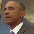 VIDEO YouTube. Obama imita Frank Underwood di House Of Cards: "Ha imparato tutto da me" 3