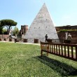 Roma, Piramide Cestia torna al suo splendore FOTO: restauro terminato07