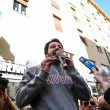 Matteo Salvini a Livorno: contestatori lanciano uova. Lui: "Sfigati"11