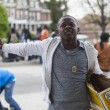 Baltimora, scontri con polizia dopo nero ucciso: 15 feriti, saccheggi e incendi14