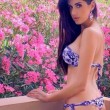 Valentina Vignali sexy contro anoressia: "Con le ossa fateci il brodo..." 02
