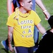 Frosinone in Serie A, tifosi contro Lotito: magliette, striscioni... 01