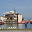 Costa Concordia, ultimo viaggio: relitto arriva ex Superbacino07