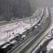 Neve al Brennero: rallentamenti sull'autostrada A22 e tir bloccati03