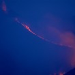 Etna erutta di nuovo: lava fuoriesce dal cratere sud-est10