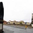 Verona, Firenze, Siena: drappi neri a lutto sui monumenti contro Isis
