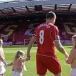 Steven Gerrard, l'ultima partita col Liverpool ad Anfield Road FOTO - VIDEO 01