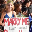 Principe Harry in Australia, fan chiede: "Sposami". Lui la bacia FOTO 3