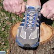 VIDEO YouTube - A cosa servono quei buchi in più nelle scarpe? Segreto svelato 05