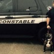 Libby, pittbull salvata dalla morte diventa cane-poliziotto