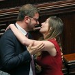 Maria Elena Boschi "Madonna delle Riforme": la più baciata dai parlamentari