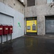 "Nessuno tocchi Milano": in migliaia a ripulire muri e scritte dei black bloc 17