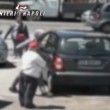 VIDEO YouTube. Napoli, rapinano supermercato, si ribaltano con auto durante fuga6